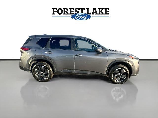Used 2024 Nissan Rogue SV image 8