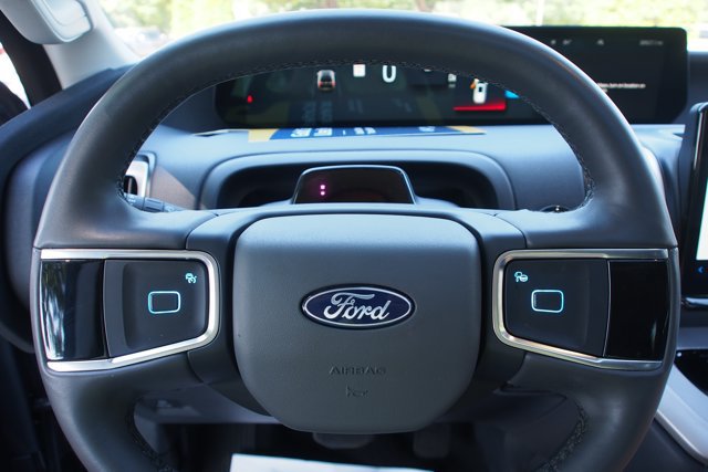 Certified 2025 Ford Expedition Max Active RWD image 25