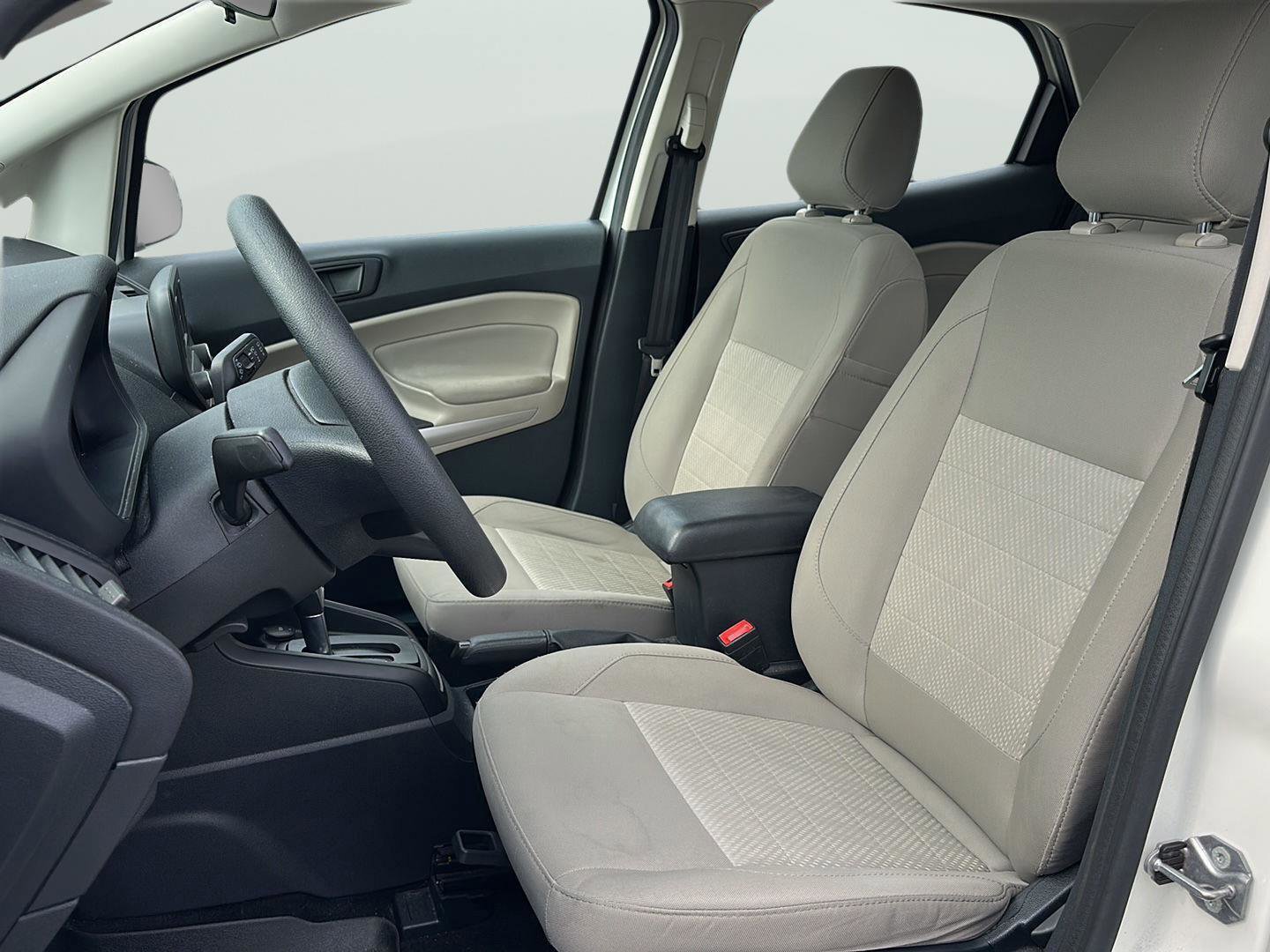 Certified 2019 Ford EcoSport S image 12