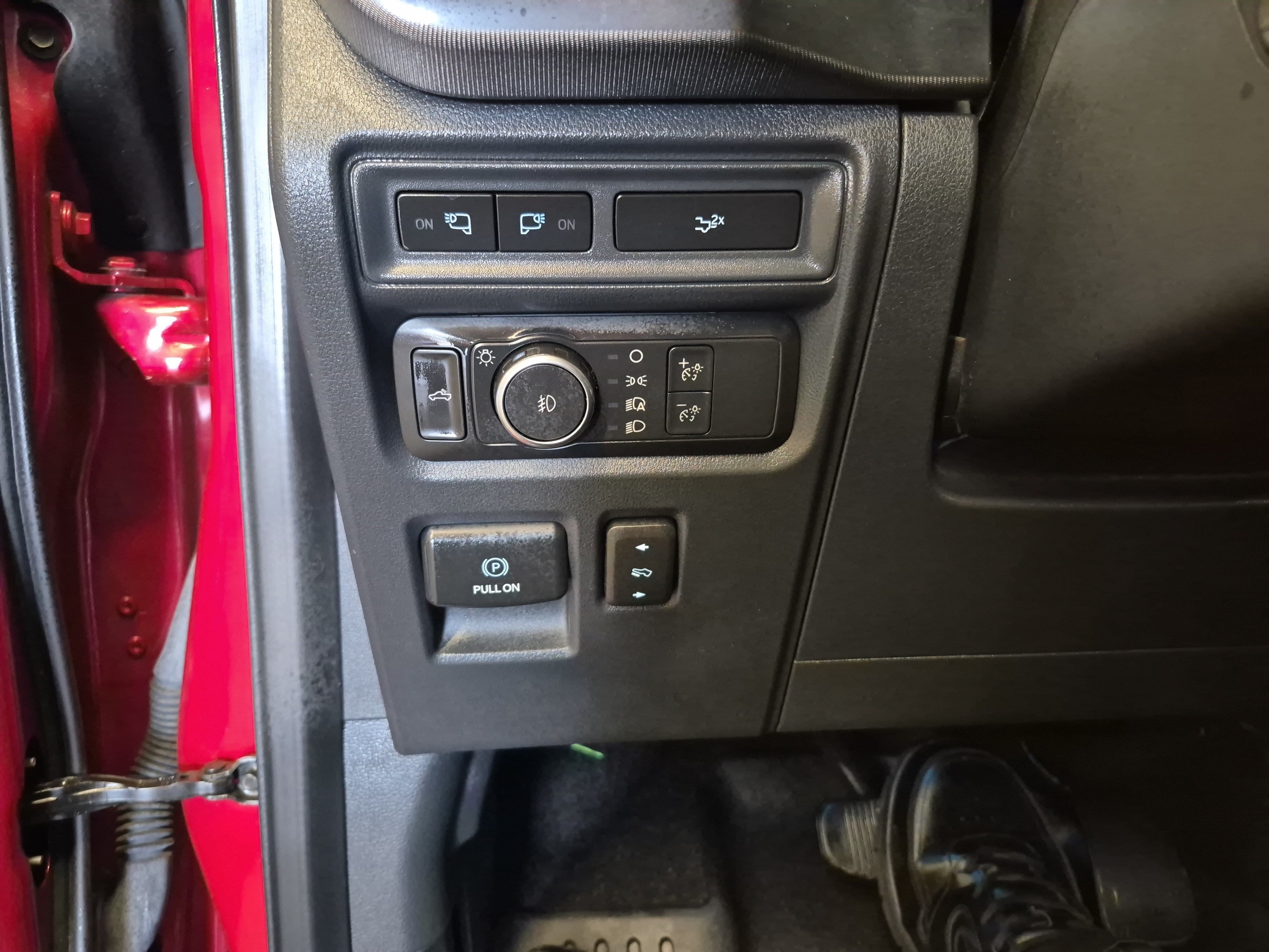 Certified 2022 Ford F150 Platinum AWD/4WD image 23