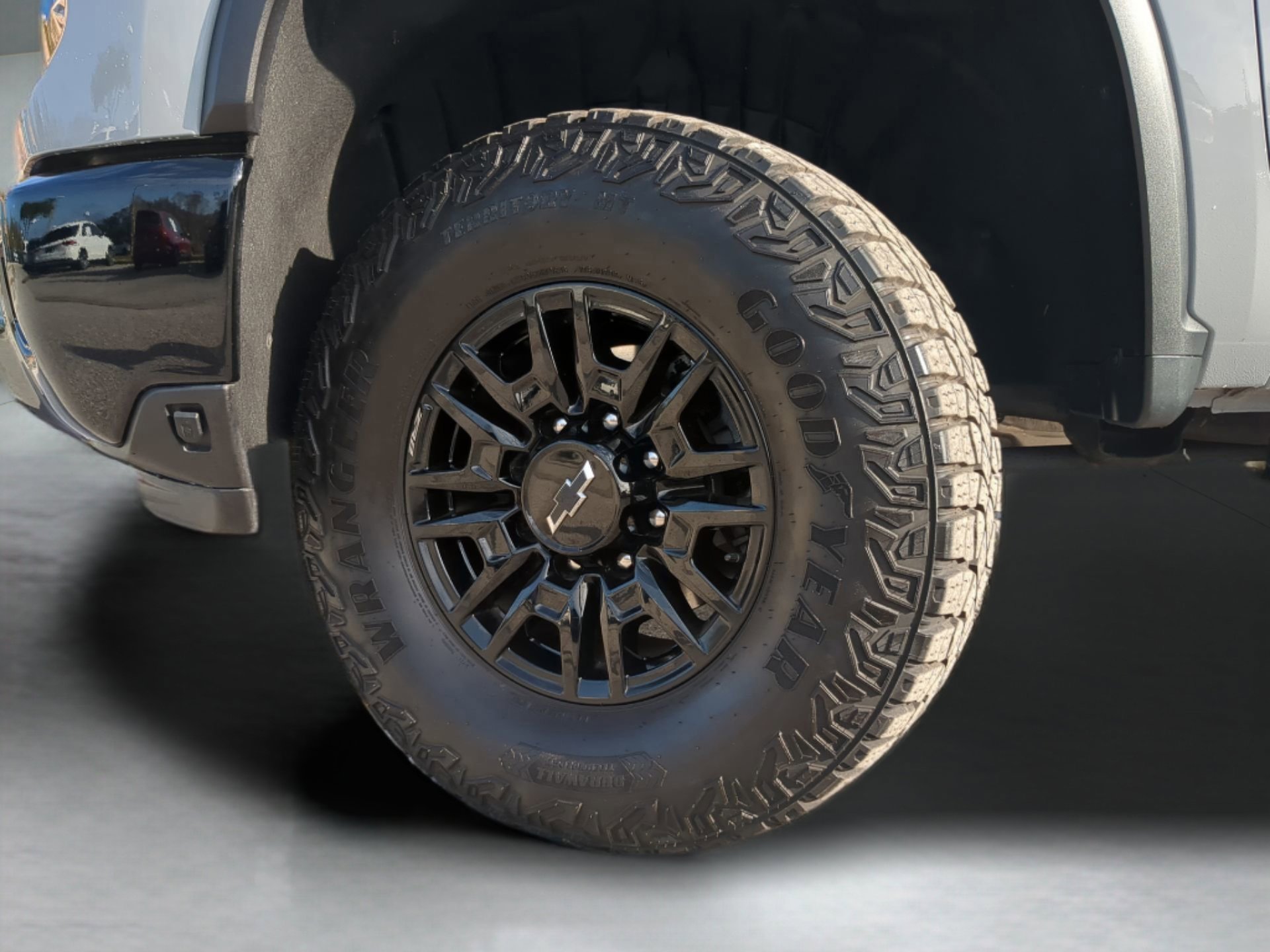 Used 2025 Chevrolet Silverado 2500 ZR2 image 64