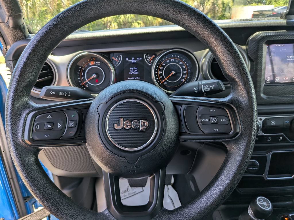 Used 2022 Jeep Wrangler Unlimited Sport AWD/4WD image 30