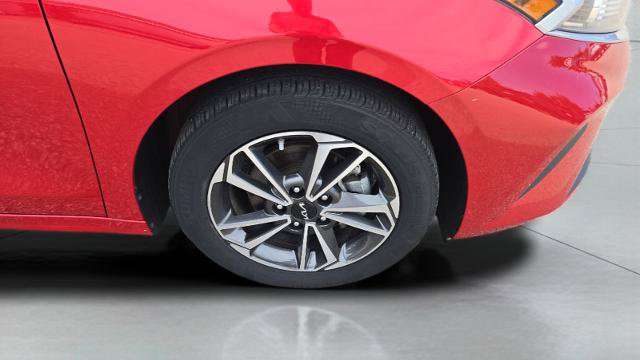 Used 2023 Kia Forte LXS w/ LXS Technology Package FWD image 29