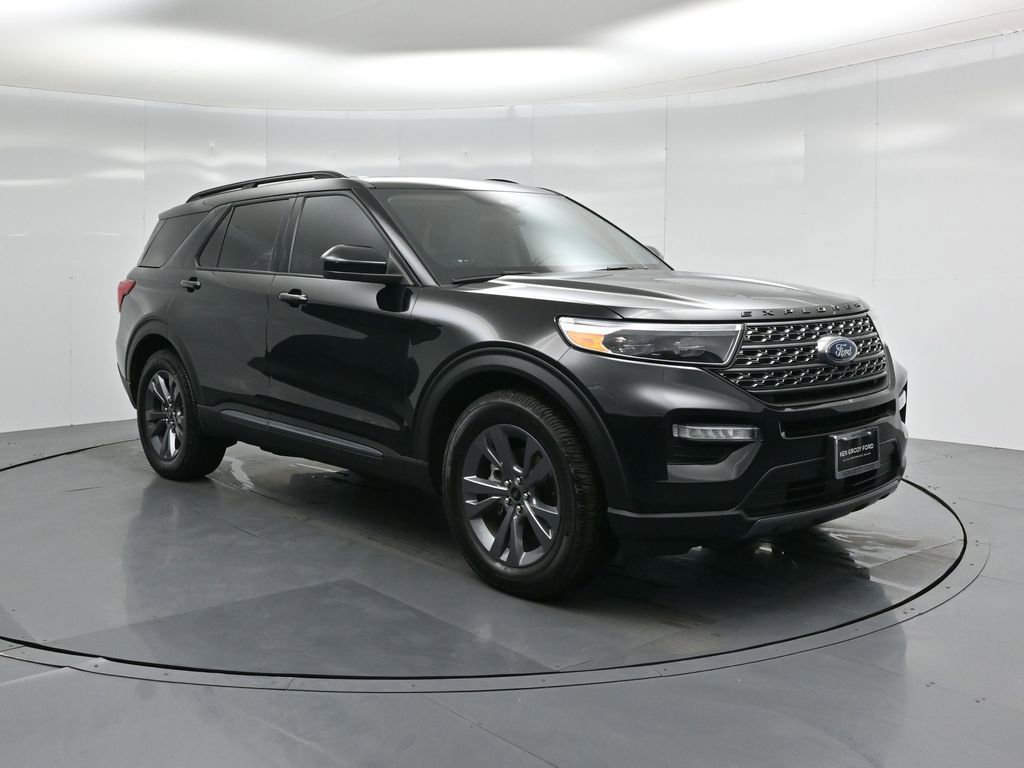 Certified 2023 Ford Explorer XLT w/ Equipment Group 202A image 63