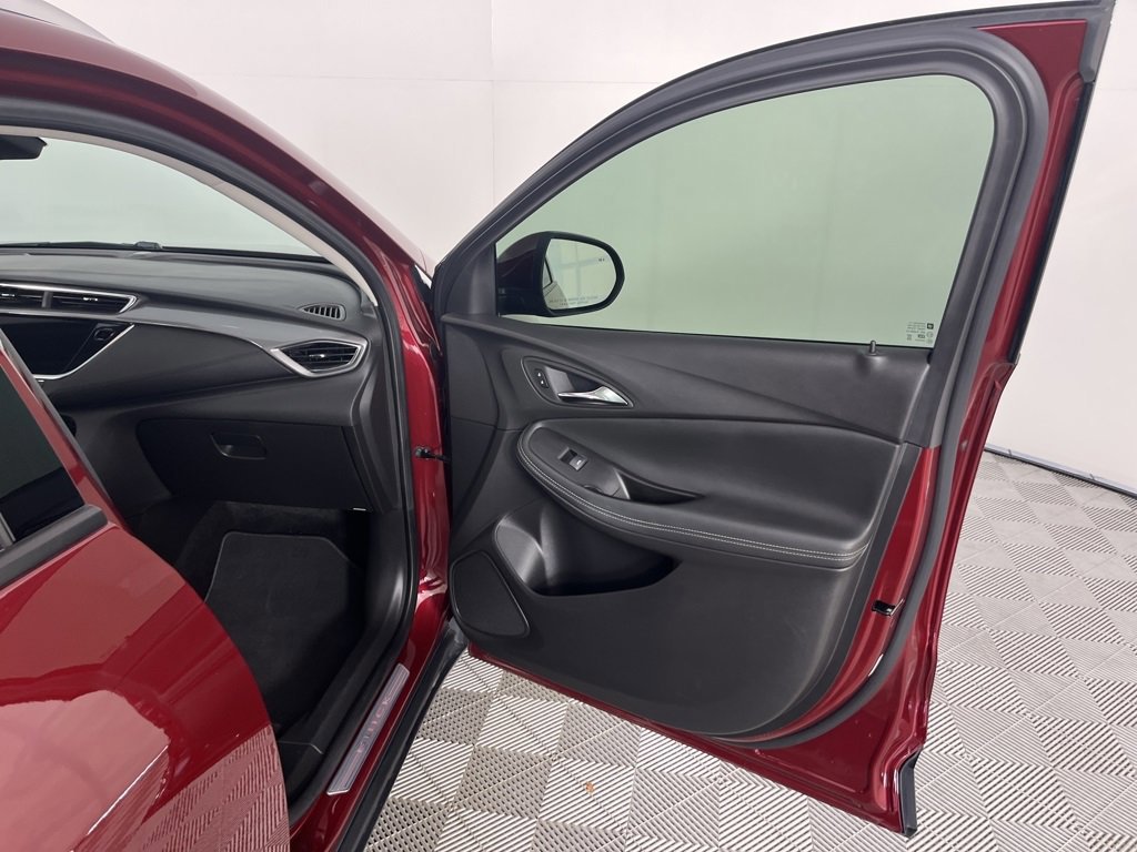Used 2023 Buick Encore GX Essence w/ Experience Buick Package image 30