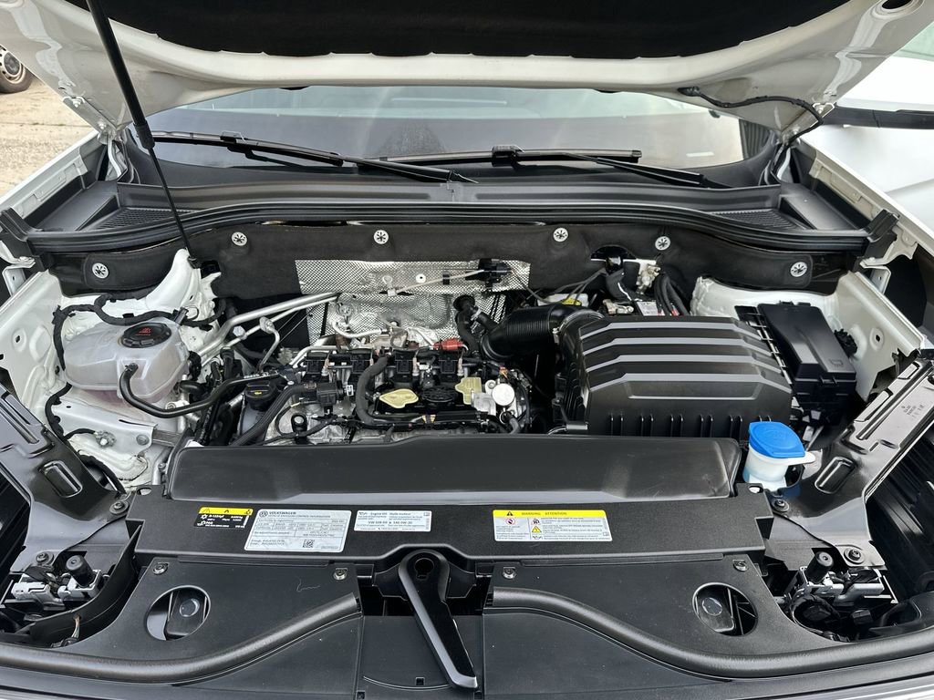Used 2024 Volkswagen Atlas SE image 25