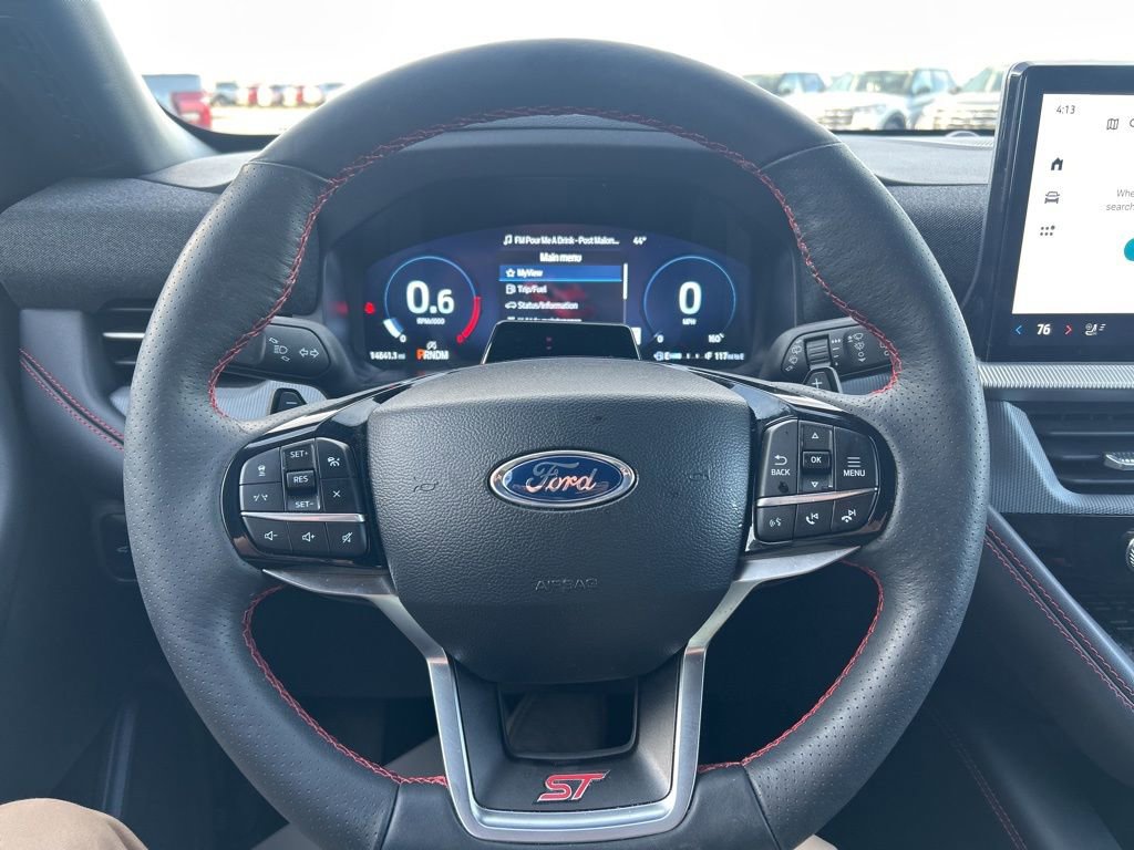 Certified 2025 Ford Explorer ST image 31