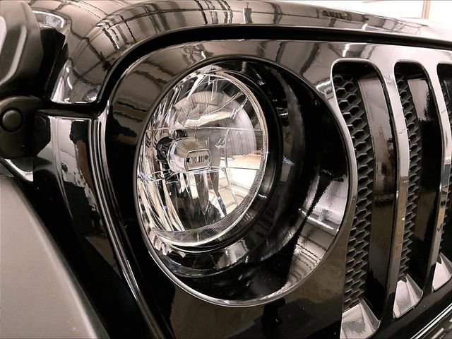 Used 2023 Jeep Wrangler Sport AWD/4WD image 27