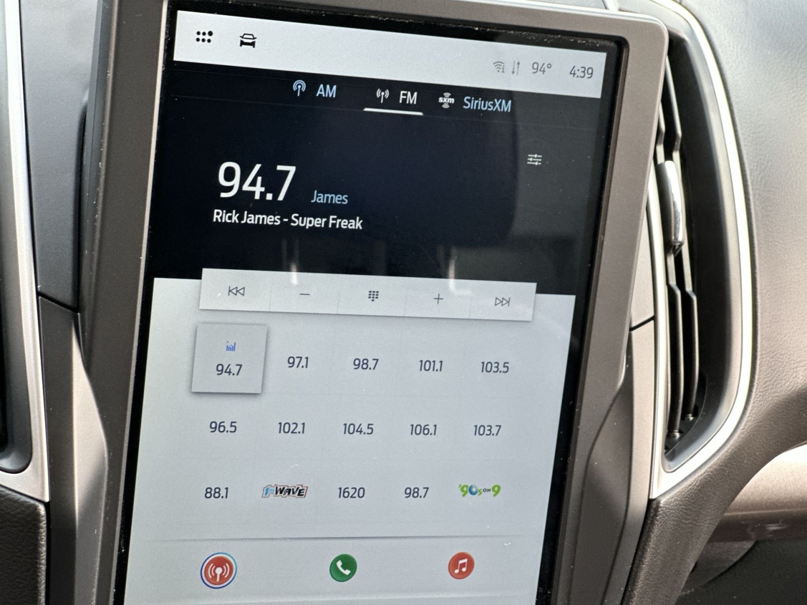 Certified 2024 Ford Edge SEL AWD/4WD image 26