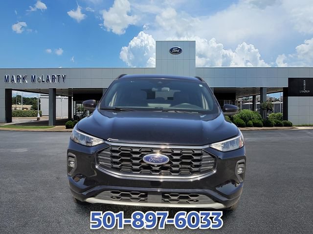 Certified 2023 Ford Escape ST-Line Select w/ Tech Pack #2 AWD/4WD image 8
