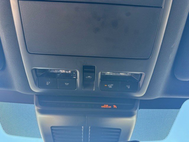 Used 2025 MAZDA CX-70 Plug-In Hybrid w/ Premium Plus image 18