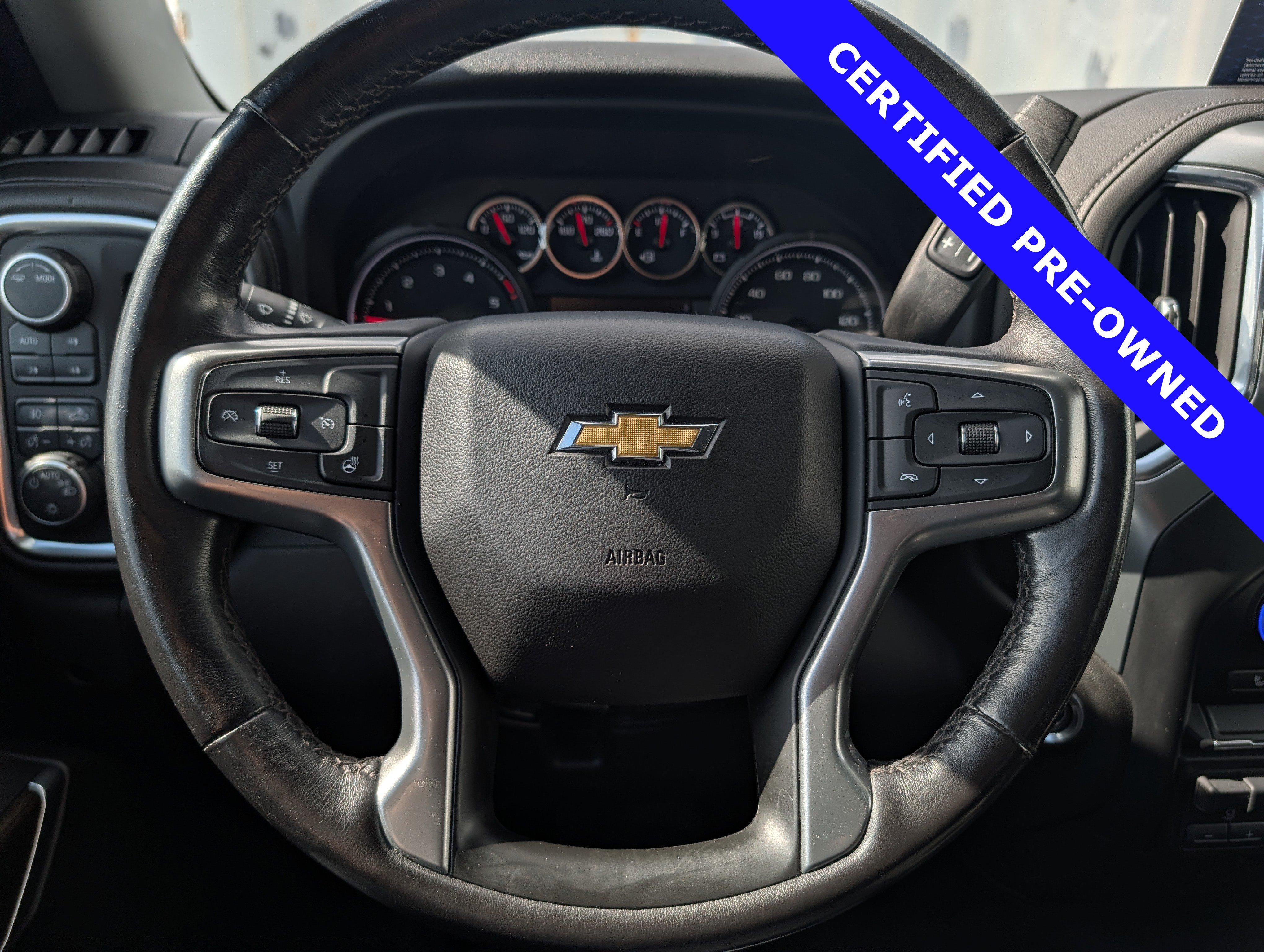 Used 2022 Chevrolet Silverado 3500 LT w/ Convenience Package AWD/4WD image 30