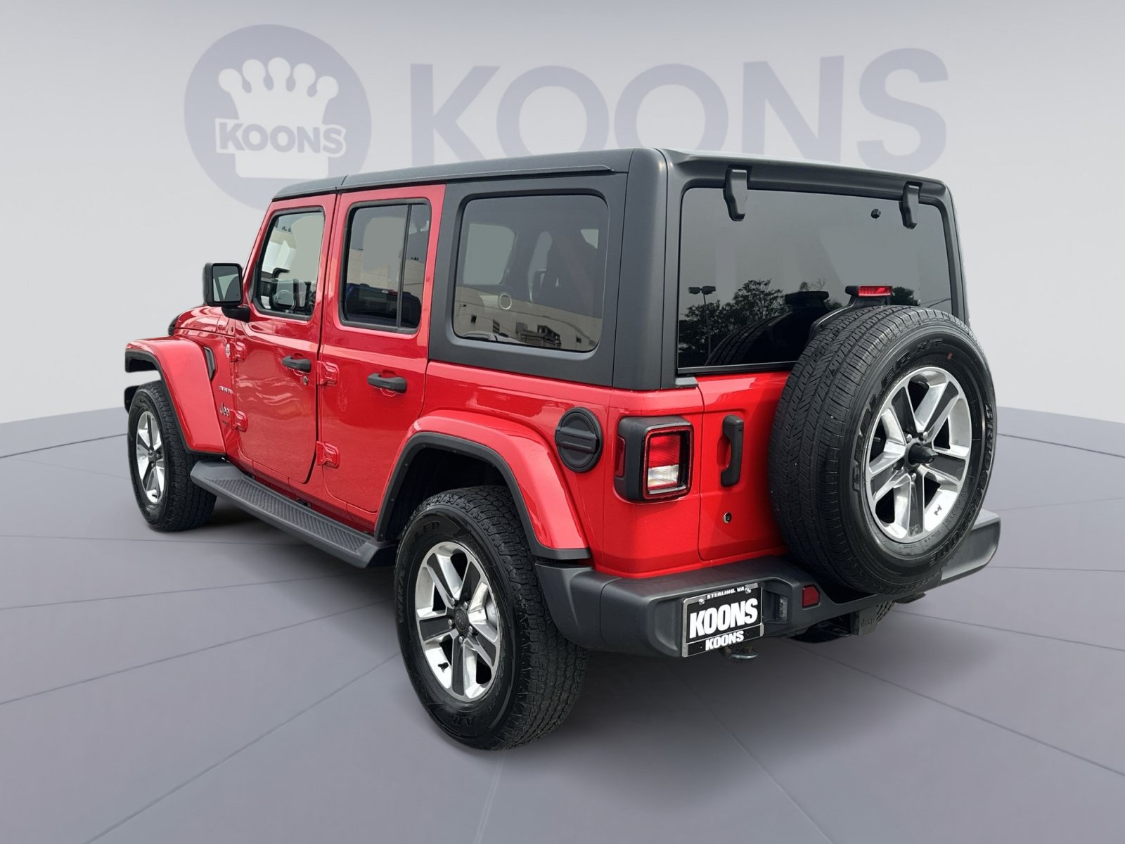 Used 2018 Jeep Wrangler Unlimited Sahara AWD/4WD image 14