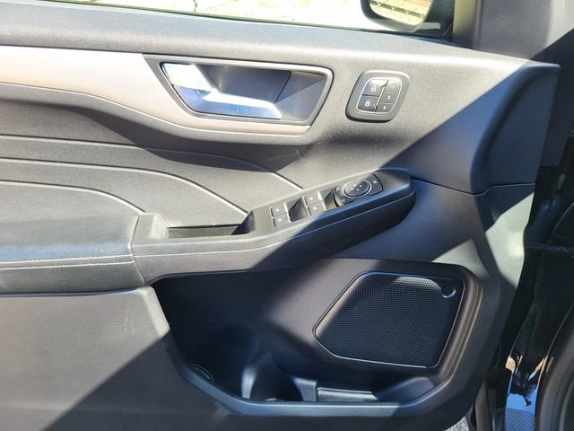 Certified 2022 Ford Escape SEL w/ Technology Package FWD image 8