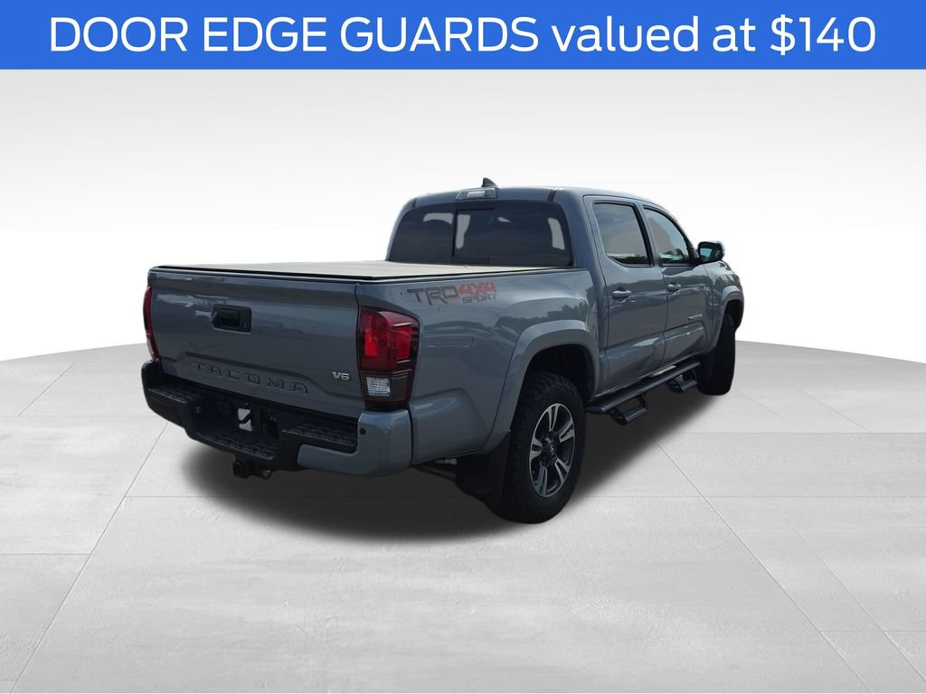 Used 2019 Toyota Tacoma TRD Sport AWD/4WD image 9