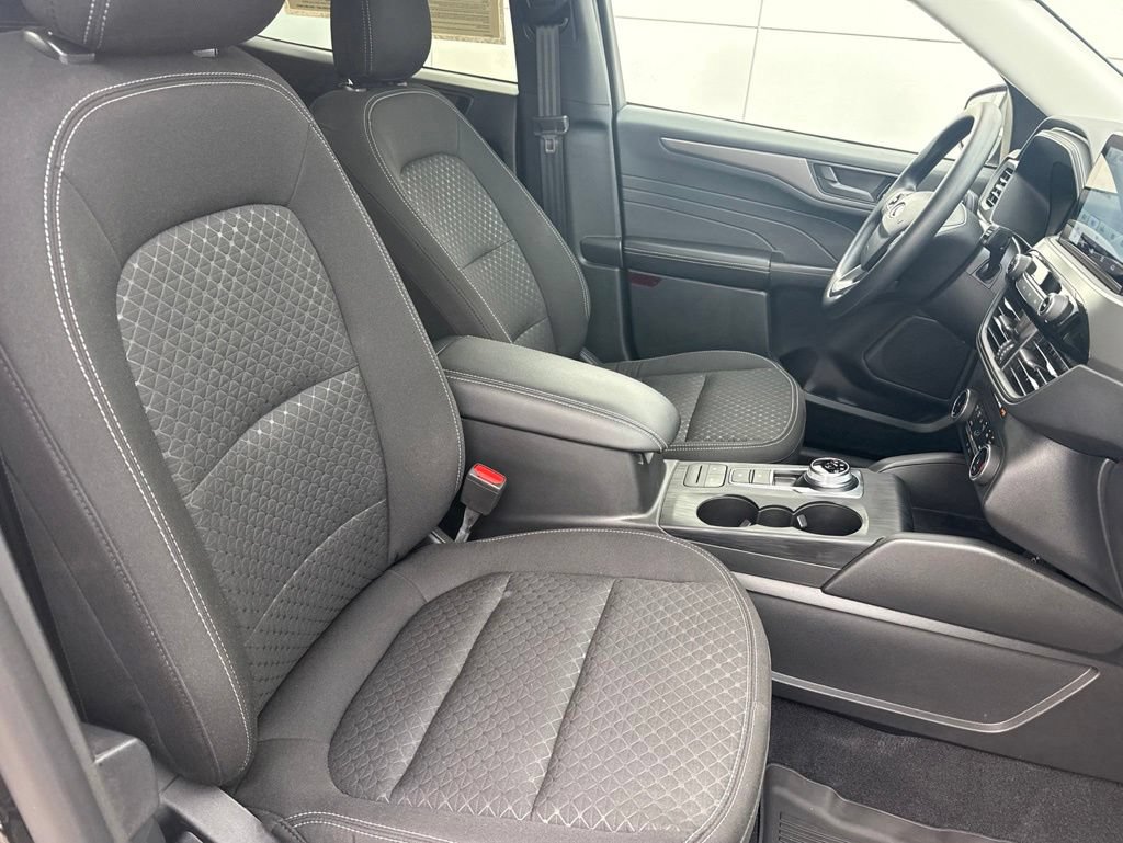 Certified 2026 Ford Escape Active FWD image 28
