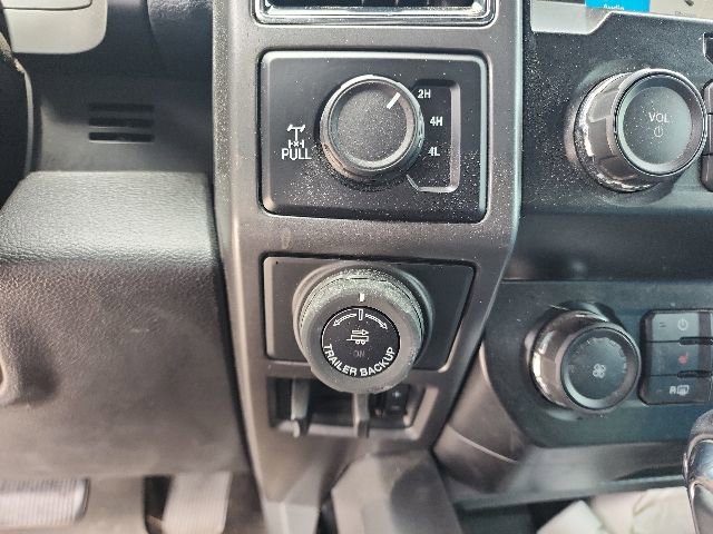 Certified 2019 Ford F150 XLT w/ Equipment Group 302A Luxury AWD/4WD image 29