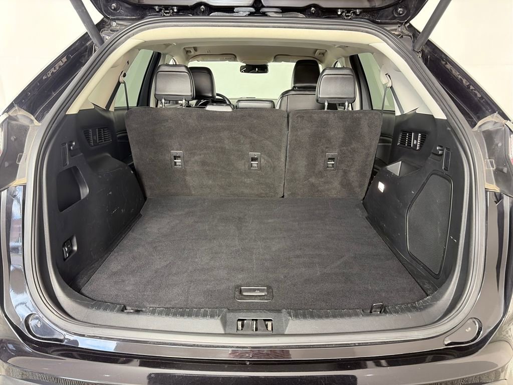Certified 2024 Ford Edge Titanium image 27