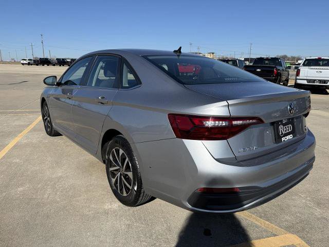 Used 2024 Volkswagen Jetta S image 7
