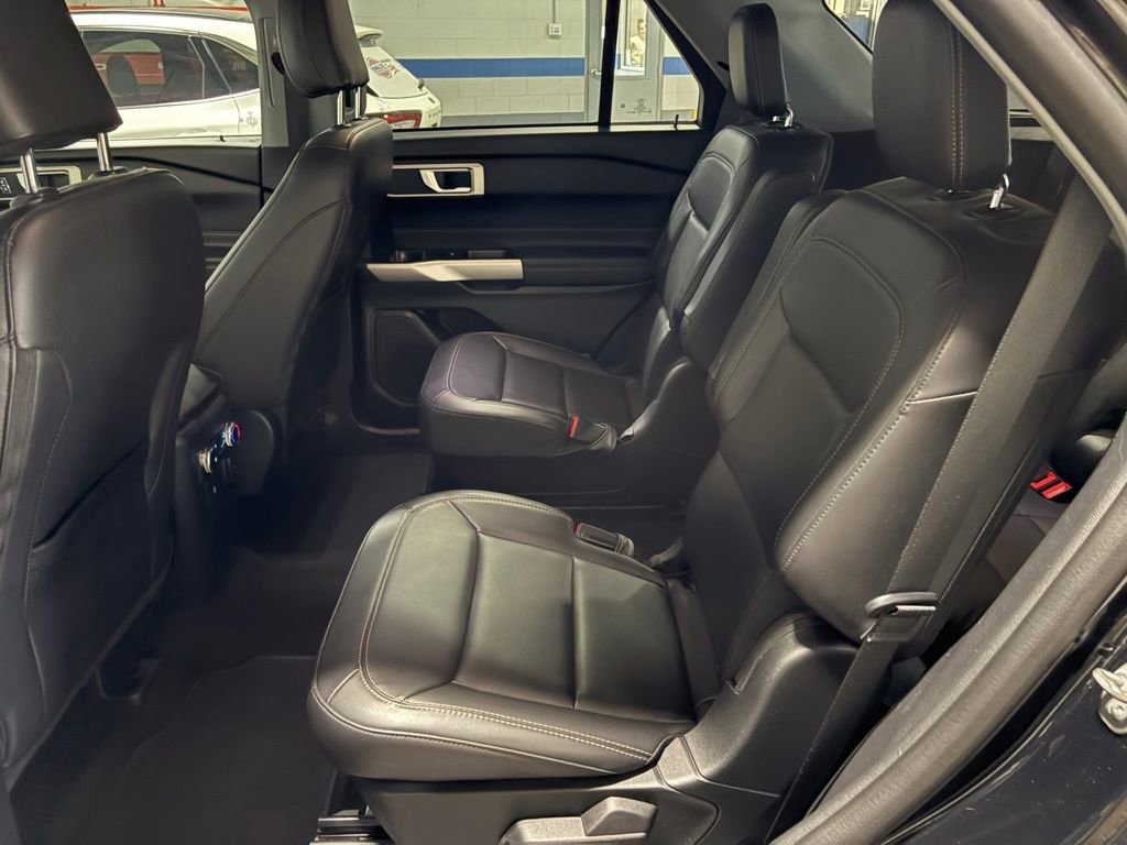 Certified 2023 Ford Explorer XLT w/ Equipment Group 202A image 22