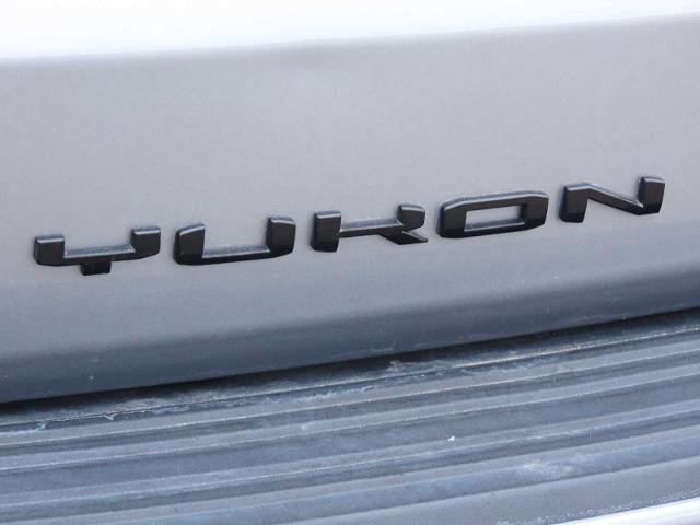 Used 2023 GMC Yukon XL Denali w/ Denali Reserve Package image 13