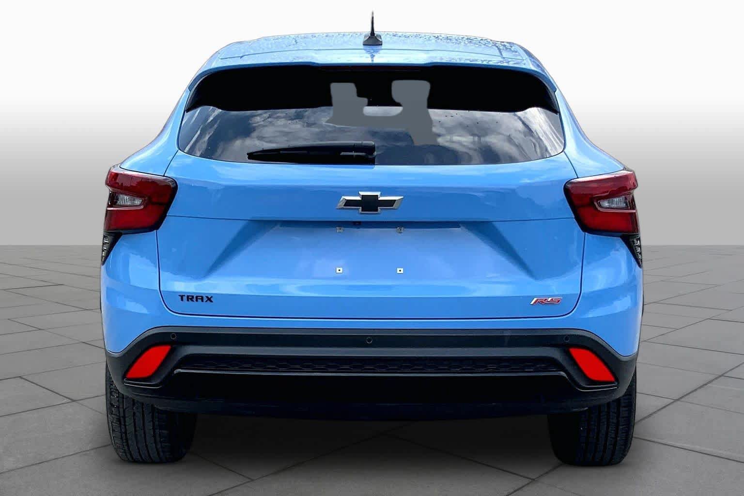 Used 2024 Chevrolet Trax RS w/ Driver Confidence Package FWD image 5