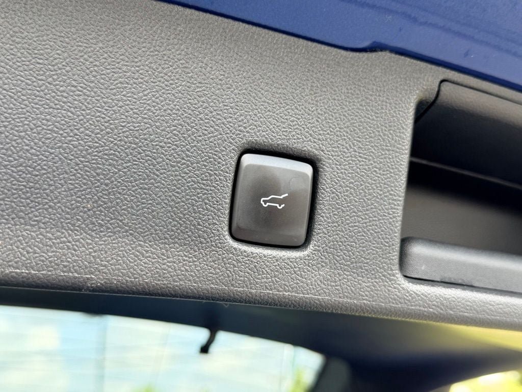 Certified 2023 Ford Escape ST-Line w/ Tech Pack #1 FWD image 32