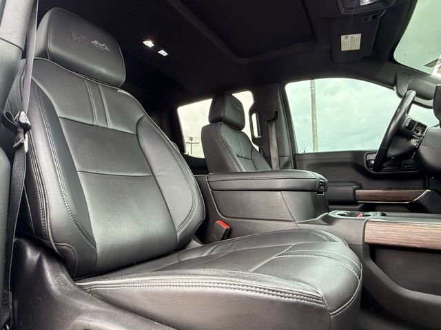 Used 2022 Chevrolet Silverado 1500 High Country w/ LPO, Dark Essentials Package image 17