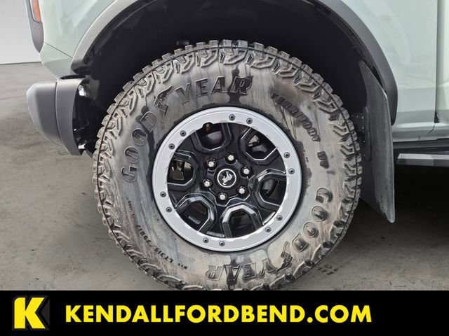 Certified 2024 Ford Bronco Black Diamond w/ Sasquatch Package AWD/4WD image 10