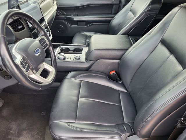 Certified 2024 Ford Expedition XLT image 28