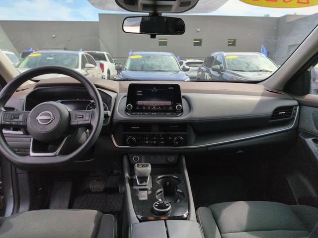 Used 2023 Nissan Rogue S AWD/4WD image 25
