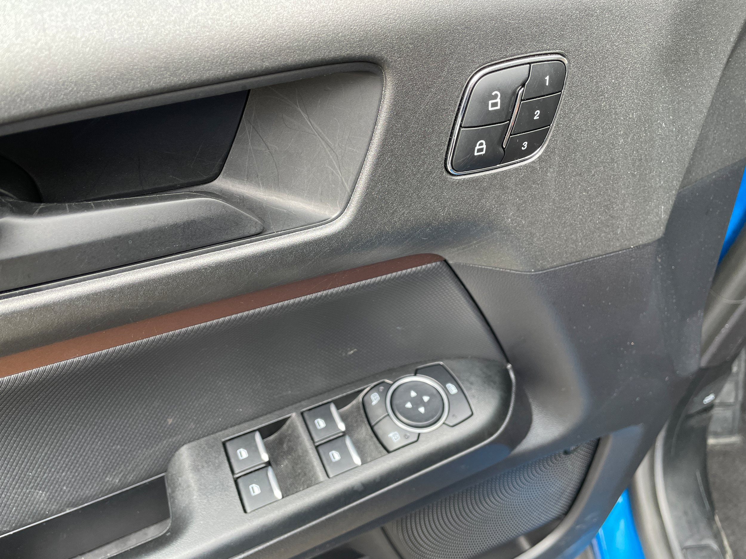 Certified 2025 Ford Bronco Sport Outer Banks w/ Outer Banks Tech Package+ AWD/4WD image 14