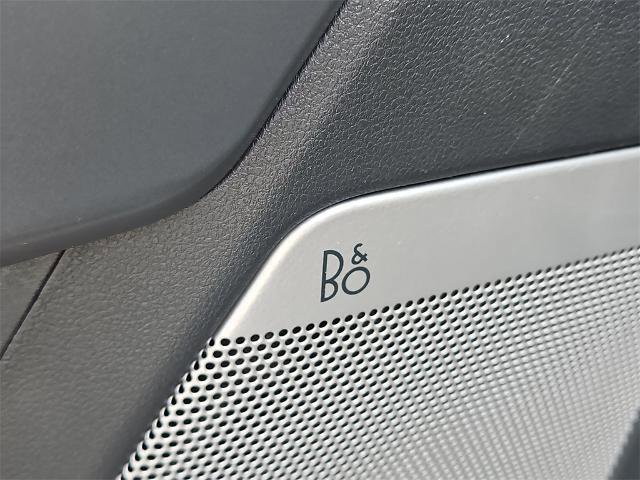 Certified 2021 Ford F150 Lariat w/ Equipment Group 502A High image 17