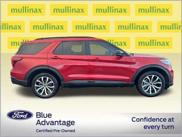 Certified 2025 Ford Explorer ST-Line image 2