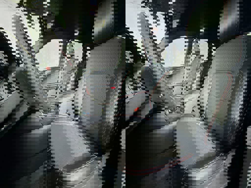 Certified 2023 Ford Escape ST-Line w/ Tech Pack #1 image 15