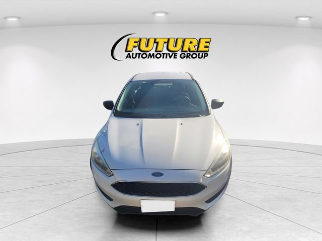 Certified 2017 Ford Focus S FWD image 2