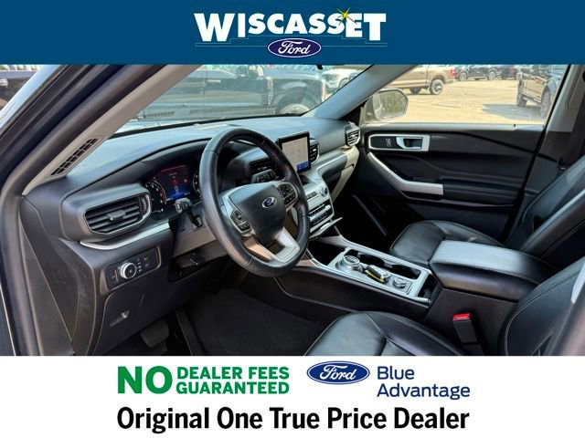 Certified 2022 Ford Explorer XLT w/ Equipment Group 202A image 11