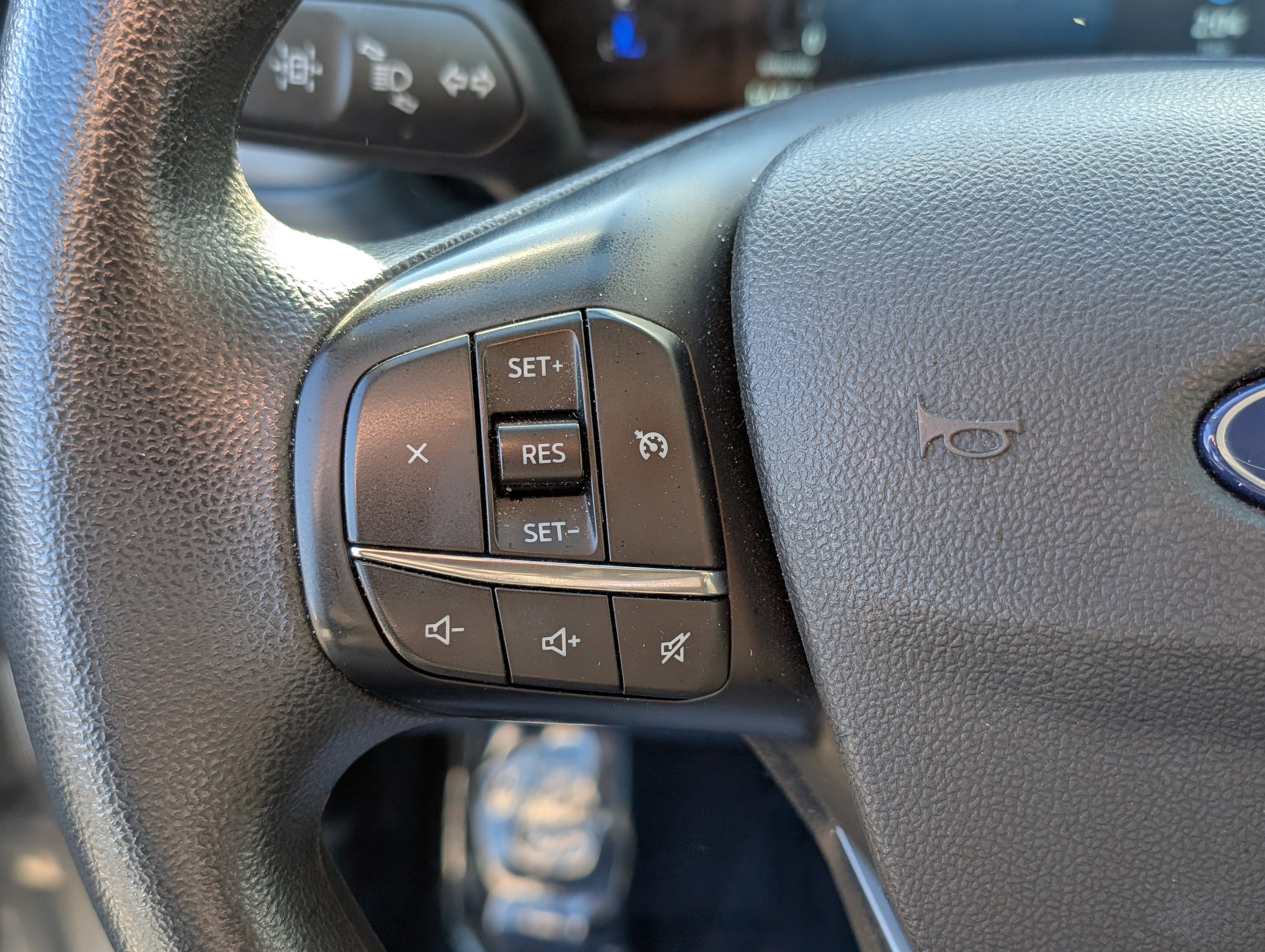 Certified 2025 Ford Maverick XL w/ Equipment Group 102A image 19