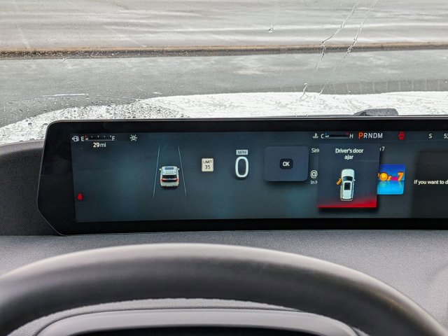 Certified 2025 Ford Expedition Active image 20