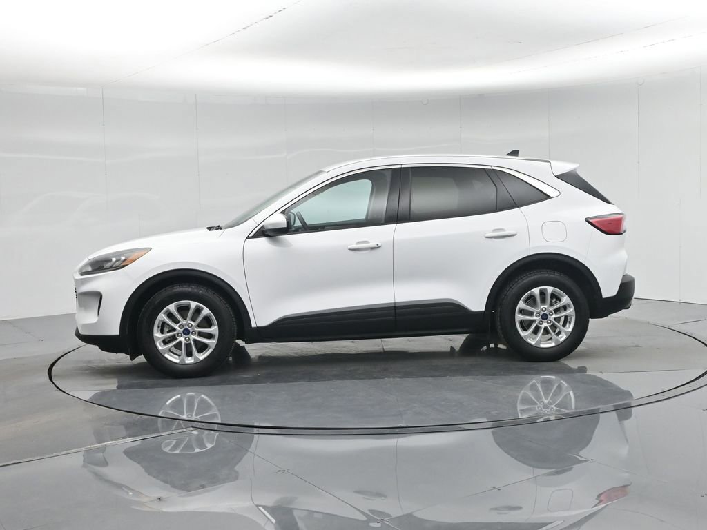 Certified 2020 Ford Escape SE image 23