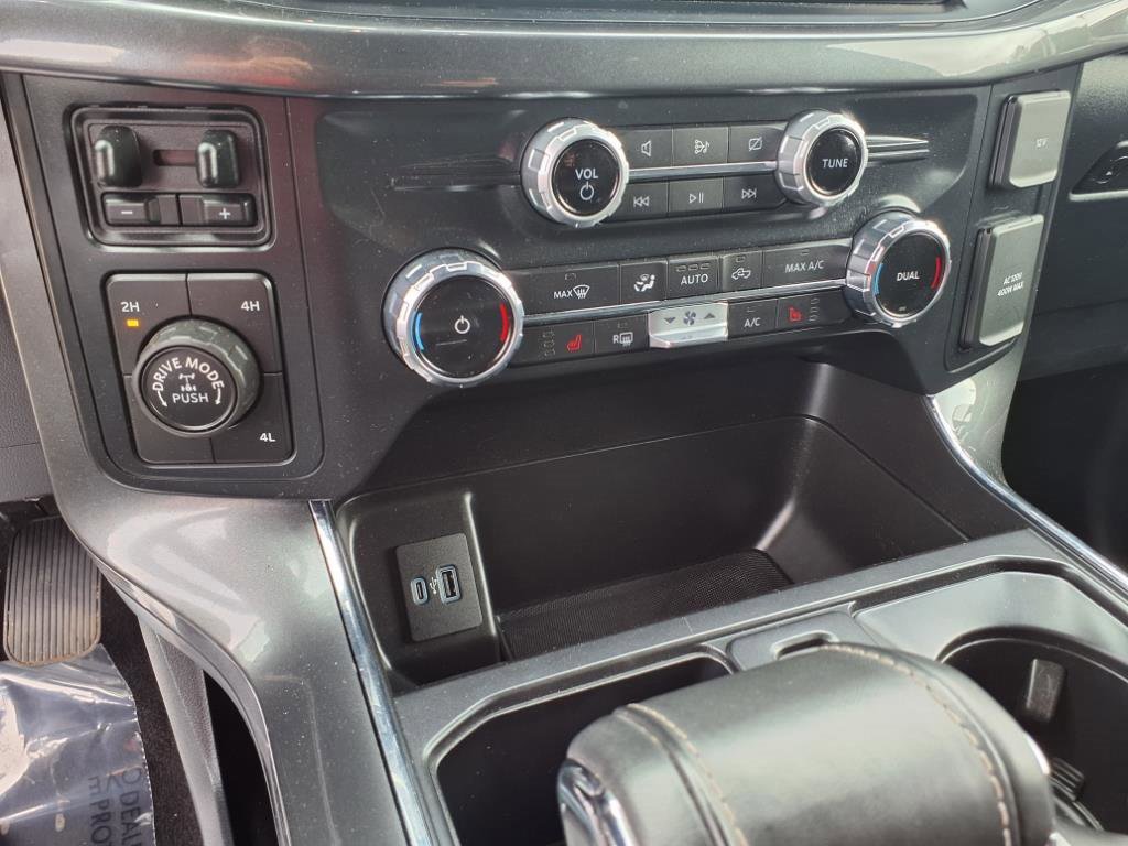 Certified 2022 Ford F150 XLT w/ Equipment Group 302A High image 18