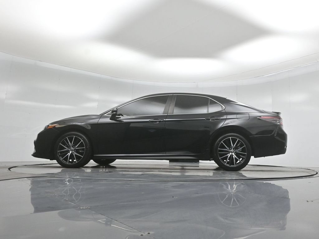 Used 2022 Toyota Camry SE FWD image 51