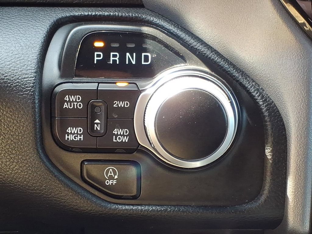 Used 2024 RAM 1500 Big Horn AWD/4WD image 16