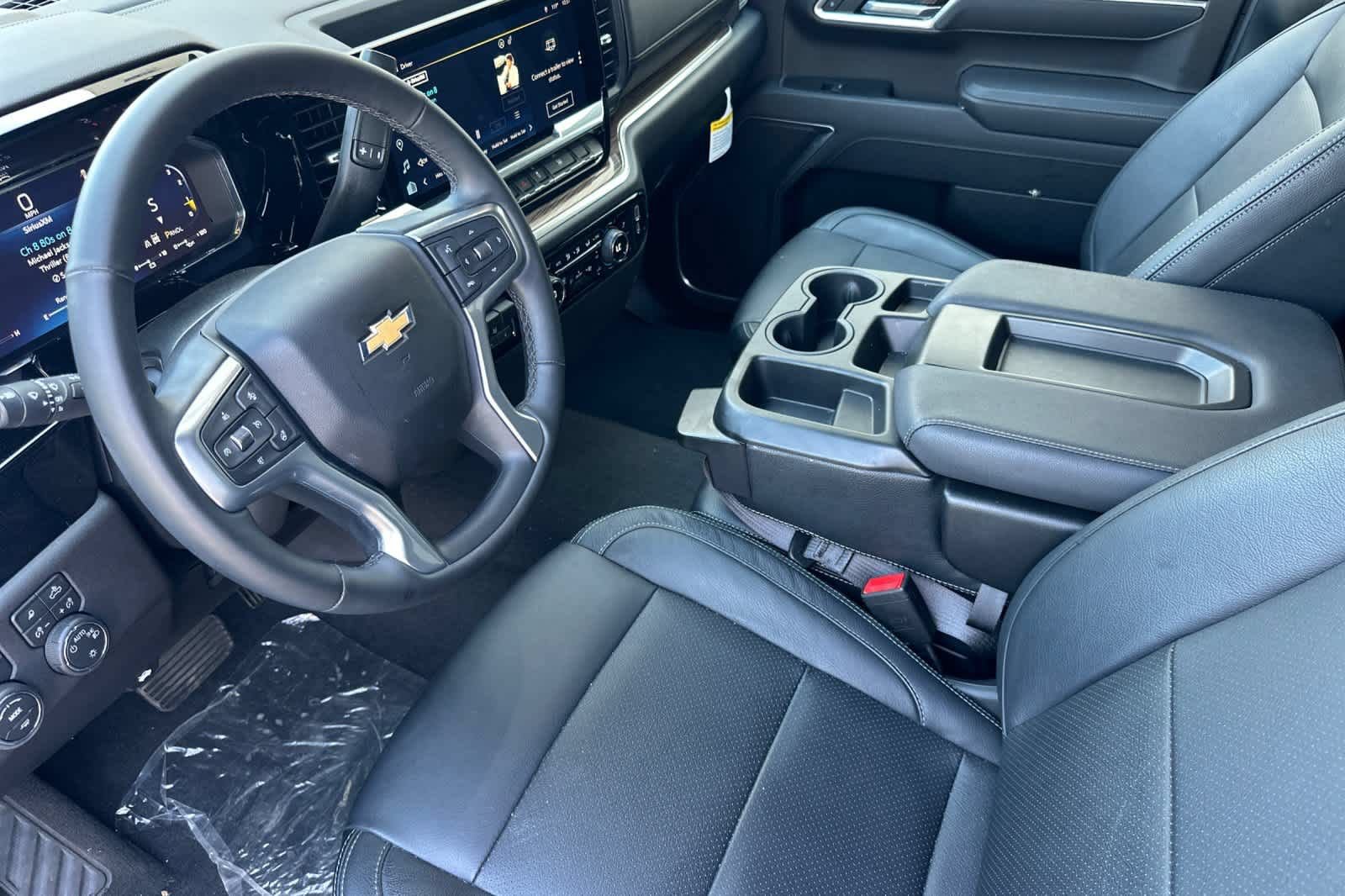 Used 2026 Chevrolet Silverado 1500 LT w/ Safety Package AWD/4WD image 12