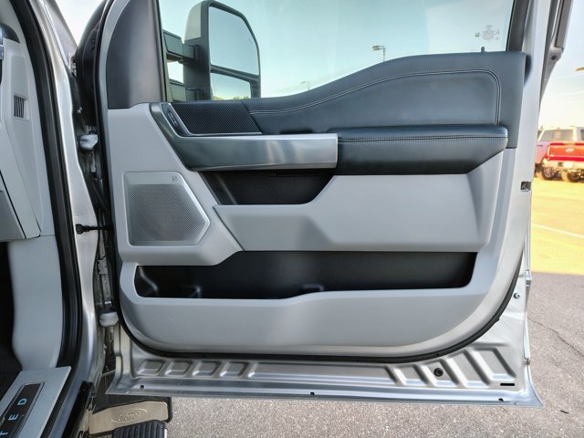 Certified 2023 Ford F450 Limited w/ FX4 Off-Road Package AWD/4WD image 13