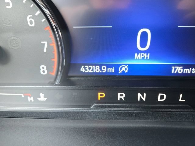 Certified 2023 Ford Explorer XLT w/ Equipment Group 202A AWD/4WD image 24