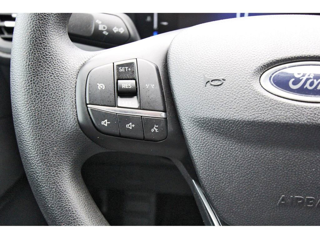 Certified 2025 Ford Escape Active FWD image 19