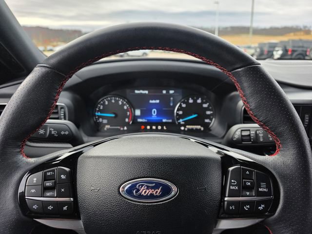 Certified 2023 Ford Explorer ST-Line image 18