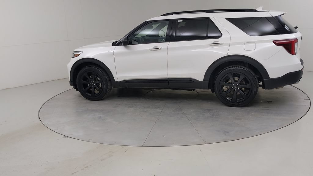 Certified 2023 Ford Explorer ST-Line w/ Class IV Trailer Tow Package AWD/4WD image 18