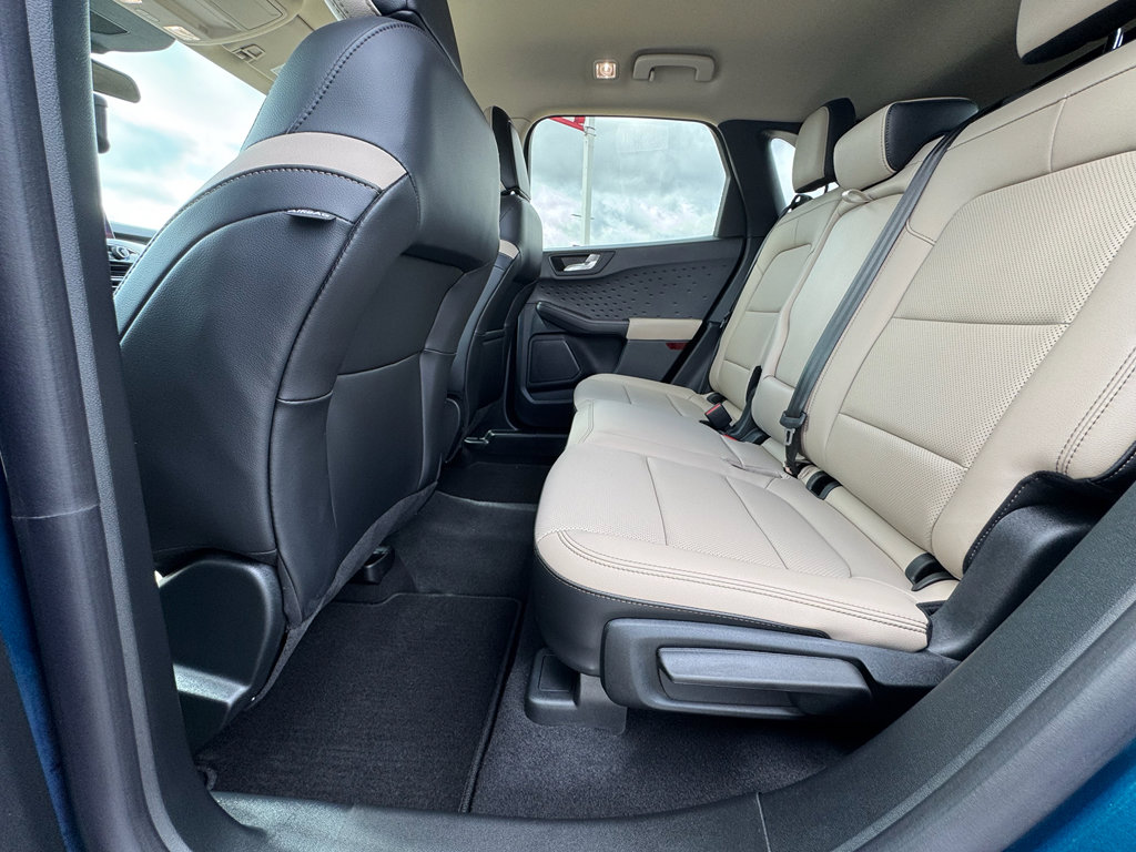 Certified 2020 Ford Escape SEL FWD image 23